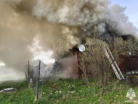 В Тверской области огонь уничтожил жилой дом Новости Твери 